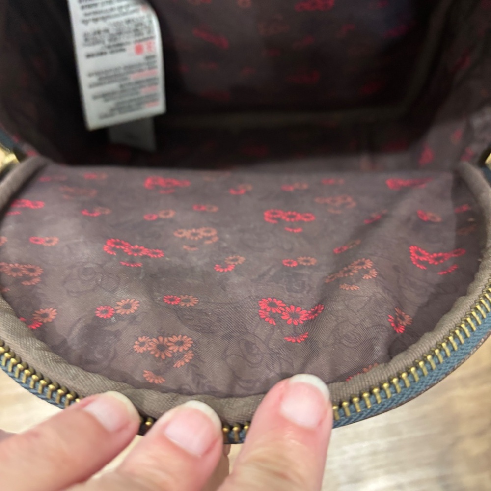 Loungefly Disney Bambi Floral Backpack - Picture 8 of 8
